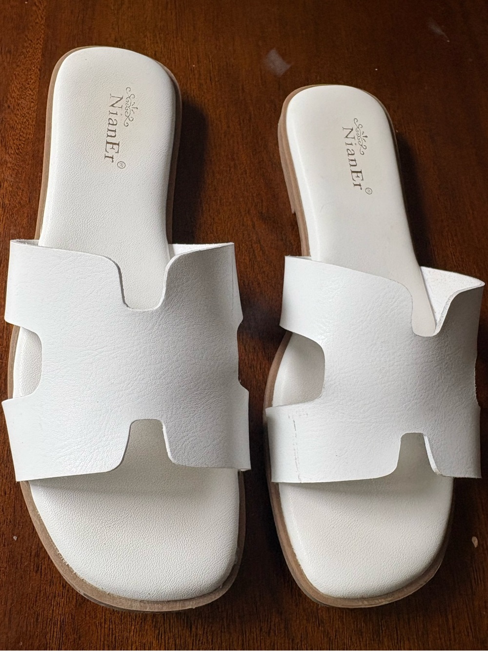 H strap microfiber leather sandals